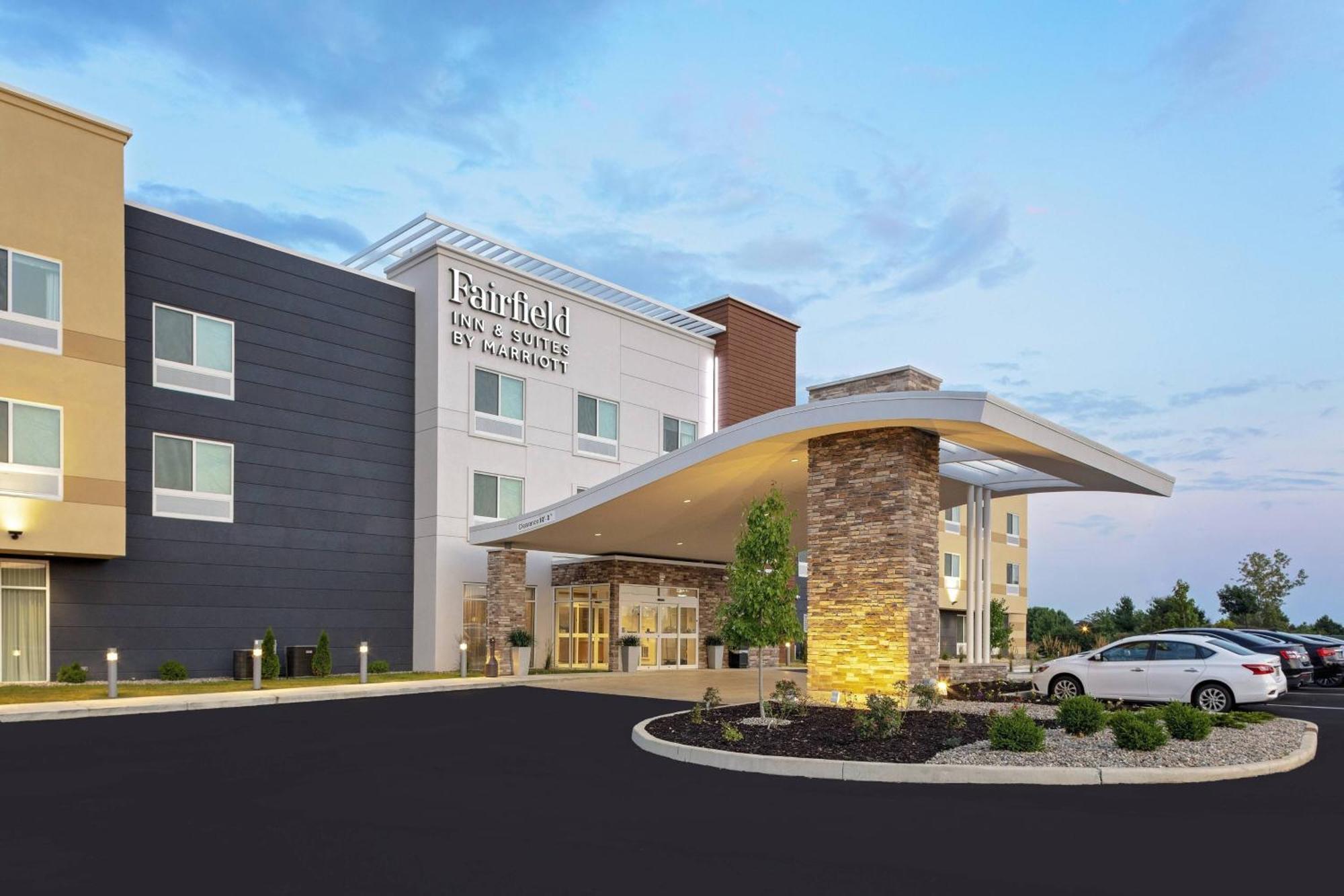 Fairfield & By Marriott Indianapolis