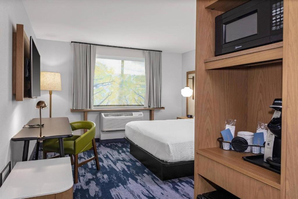 Hotel Fairfield & By Marriott Indianapolis Greenfield